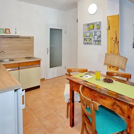 Old Town - Koludraska Street Guest house